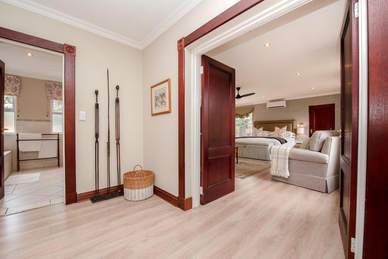 Wild Olive Executive Suite Johannesburg Exteriör bild