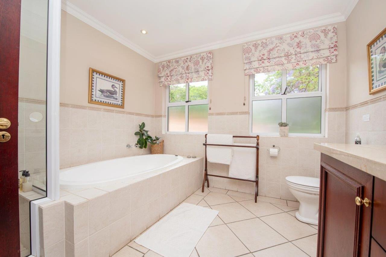 Wild Olive Executive Suite Johannesburg Exteriör bild